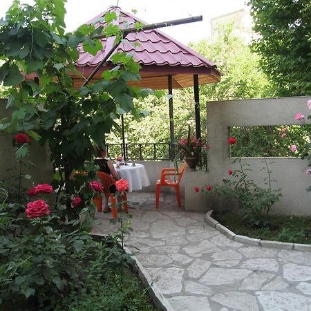 Iliani Hotel Tbilisi Ngoại thất bức ảnh