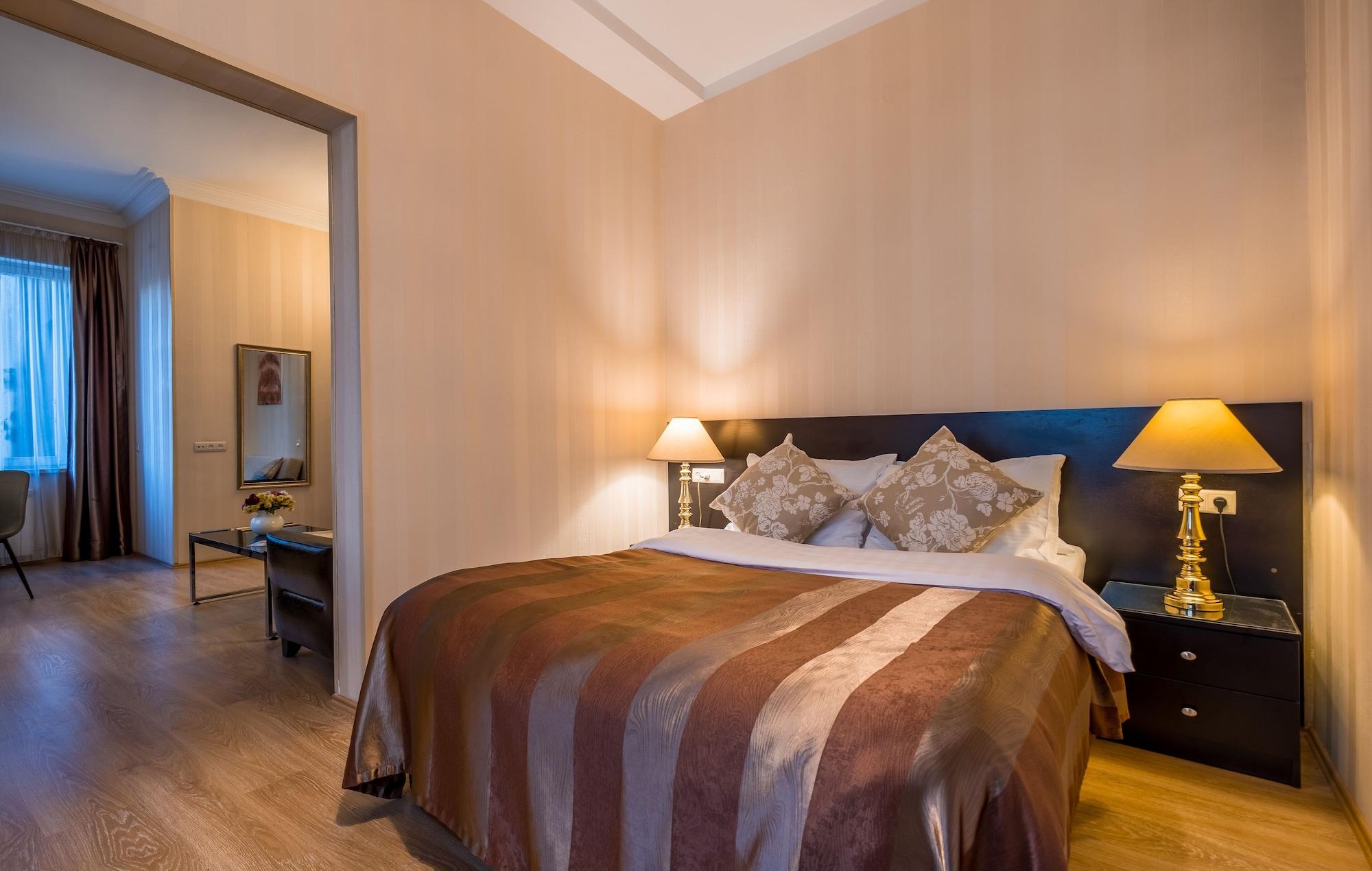 Iliani Hotel Tbilisi Ngoại thất bức ảnh