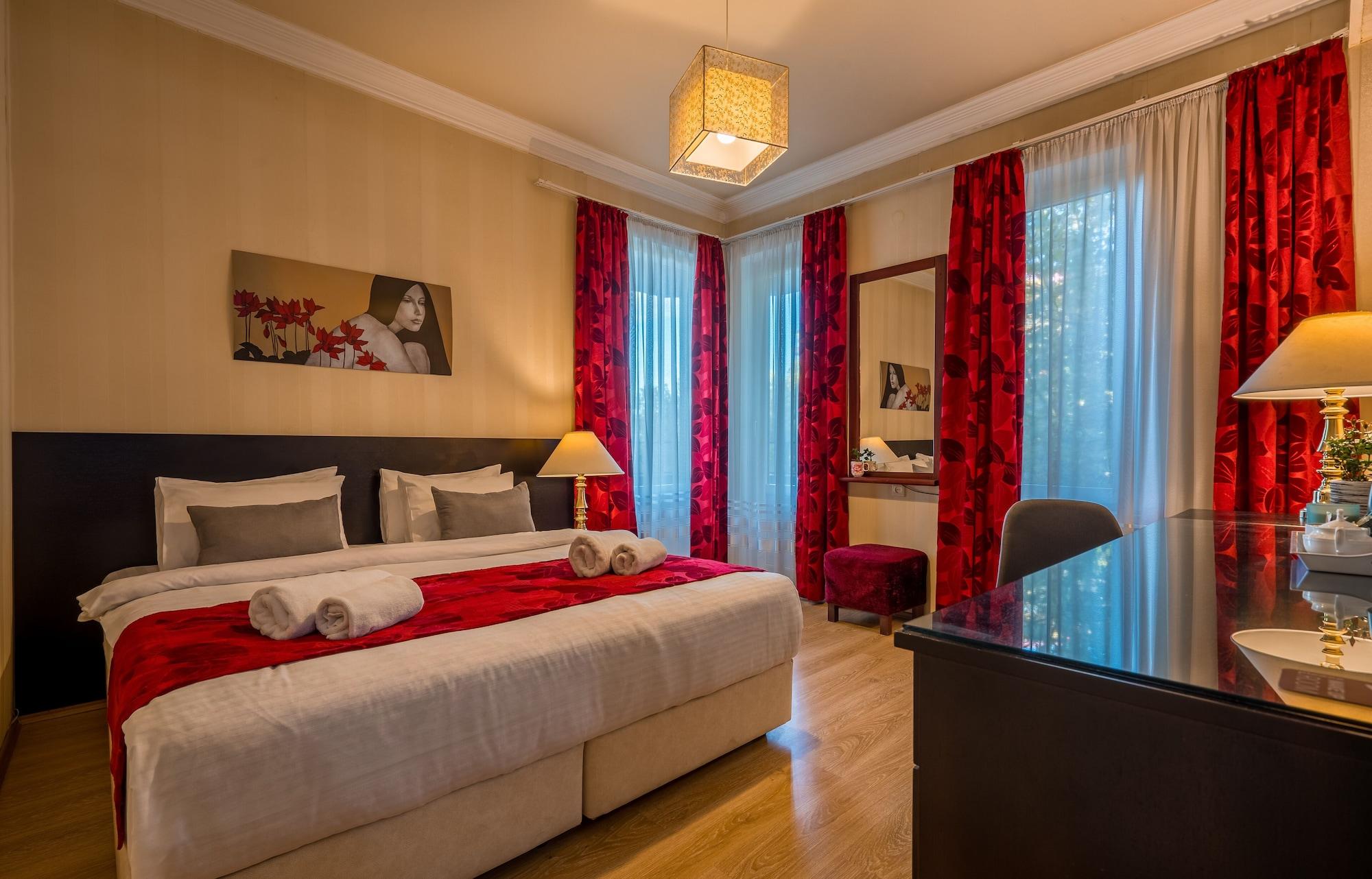 Iliani Hotel Tbilisi Ngoại thất bức ảnh