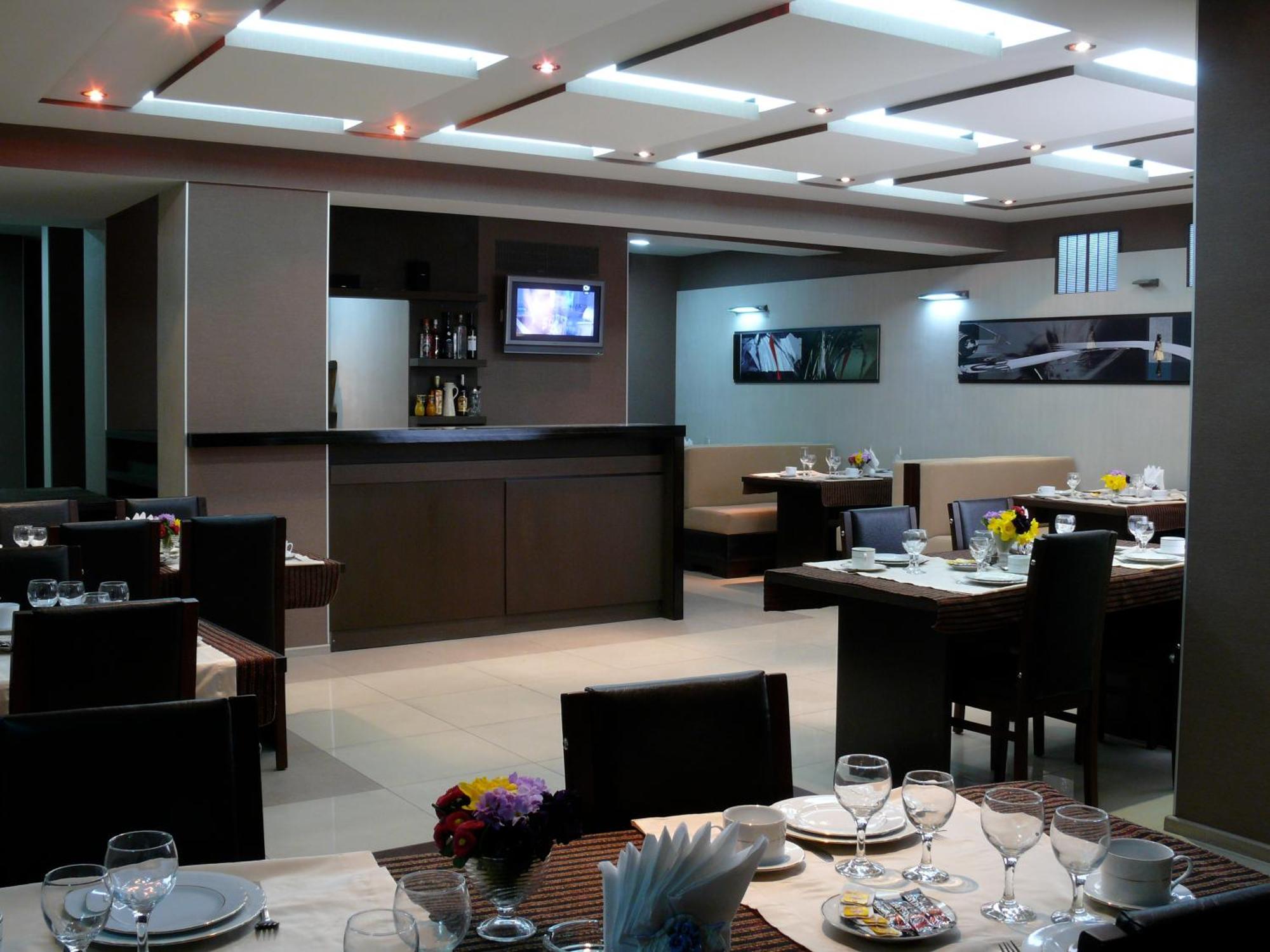 Iliani Hotel Tbilisi Ngoại thất bức ảnh